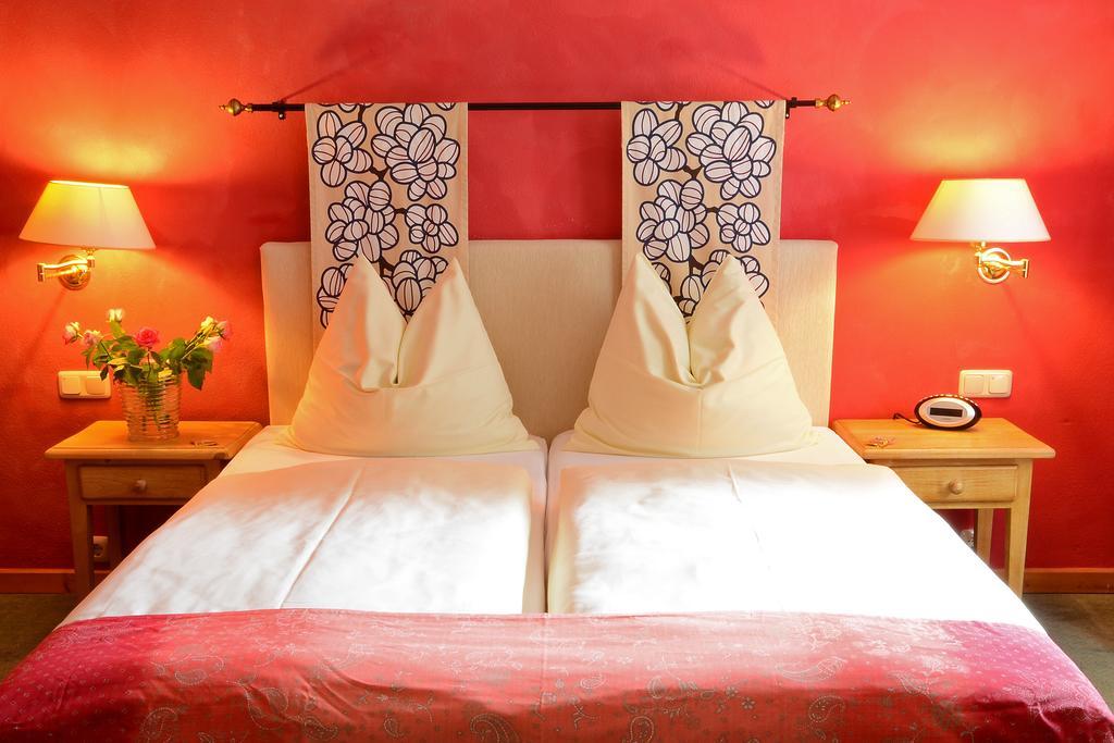 Landhotel Schloss Buttenheim Chambre photo